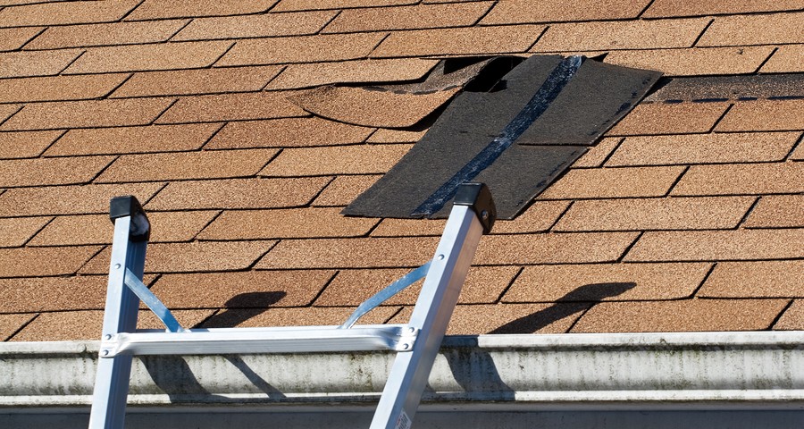 Three Reasons to be Proactive About Replacing an Aging Home Roof